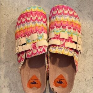 The perfect colorful clog